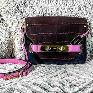 EUC - COACH SWAGGER CROSSBODY IN COLORBLOCK (35956)